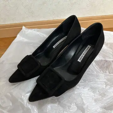 마놀로 블라닉 MAYSALEPUMP 50 블랙 37 1/2