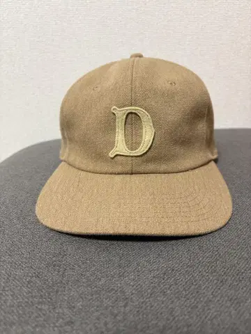 베이지 D 자수 워크캡