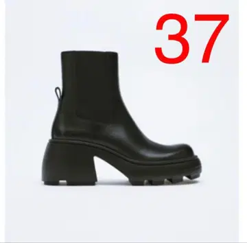 택 포함 새상품 ZARA 가죽 트랙 밑창 앵클 부츠 자라