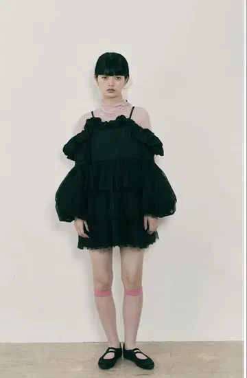 Cereal PUFF POM MINI DRESS BLACK
