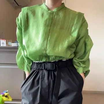 완판 AMERI VINTAGE 2WAY 블라우스*레어 라임 그린