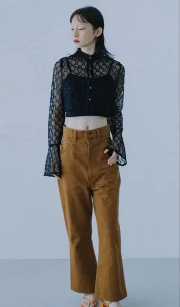 ritsu SCILLA BUTTON LACE BLOUSE