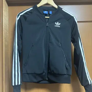 adidas 블랙 집업 자켓