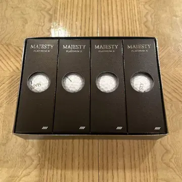 MAJESTY PLATINUM X 골프공 1더즌 12개입