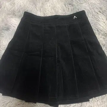 andmary Amanda pleats skirt black