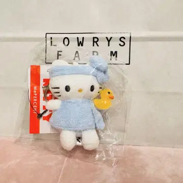 미개봉 새상품 me% 로리즈팜 헬로키티 키링 타월