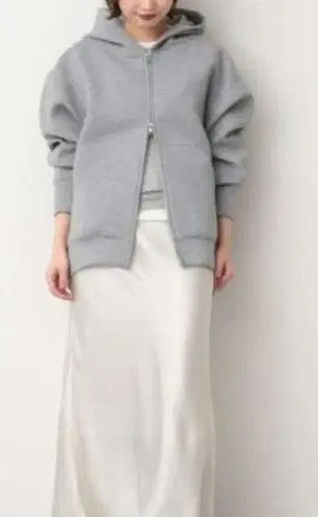 슬로브 이에나 볼륨 집업 후디