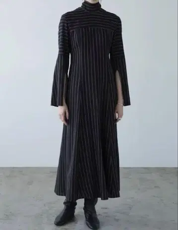 CLANE STRIPE TIE ARRANGE FLARE ONEPIECE