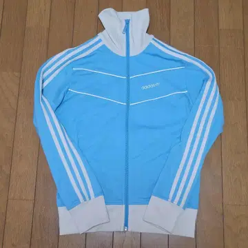 adidas 라이트 블루 트랙 자켓