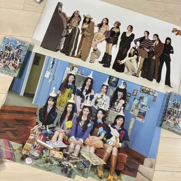 TWICE The story goes on 사전 예약 특전 포스터