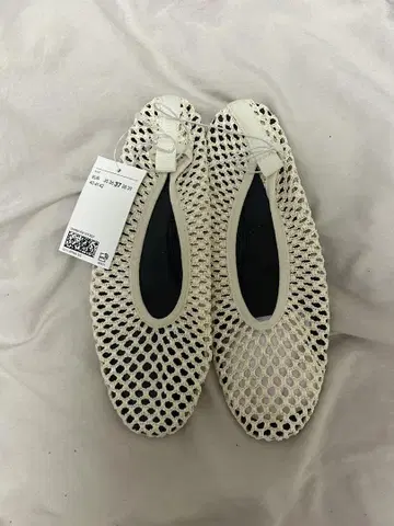 h&m 화이트 메쉬 플랫슈즈