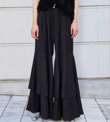 스트라이프 레이어드 플레어 팬츠