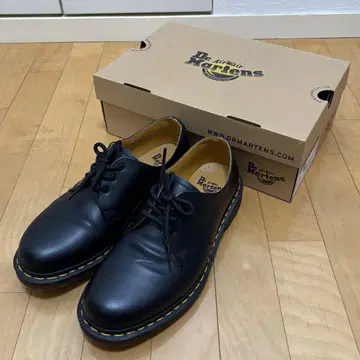 닥터 마틴 1461 블랙 신발 UK8