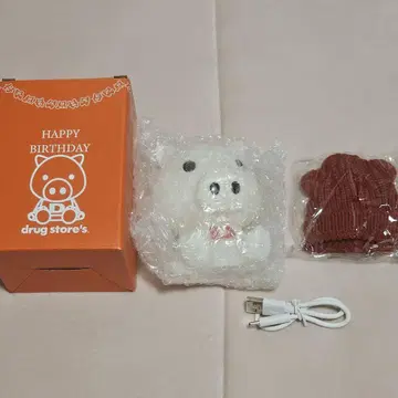 드럭스토어's 돼지 모양 라이트 USB 케이블 포함