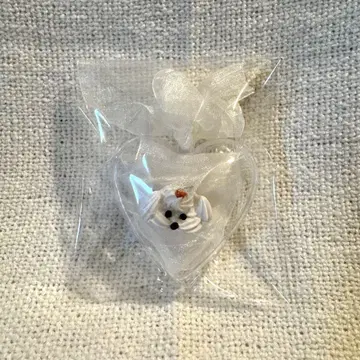remme 머랭 강아지 브로치