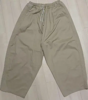 ORDINARY FITS 오디너리피츠 볼 팬츠 베이지