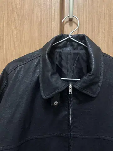 [ 착용 사진 있음 ] 블랙 가죽 자켓 지퍼 가격 인하 협상 가능