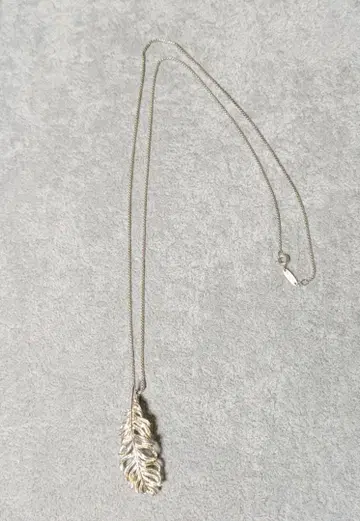새상품급 Thomas Sabo 토마스 사보 실버 리프 목걸이