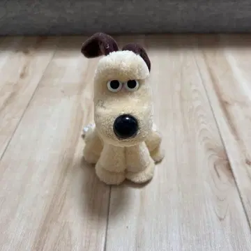 그루밋 봉제 인형 태엽