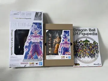 S.H.Figuarts 손오공 피규어 & 서적 세트