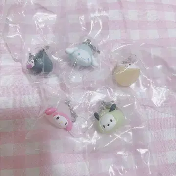 산리오 캐릭터즈  메지루시 액세서리 묶음 판매