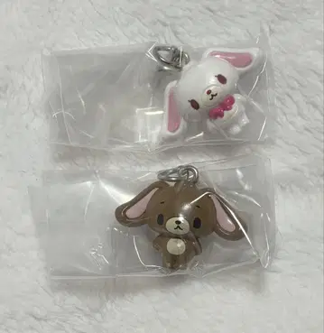 시로 우사 쿠로 우사 메지루시 액세서리