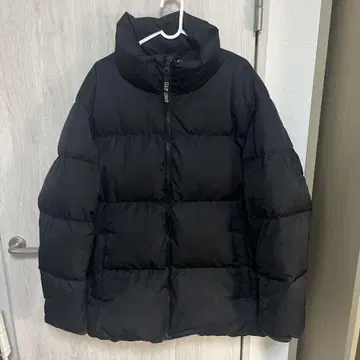 GAP 블랙 다운 자켓