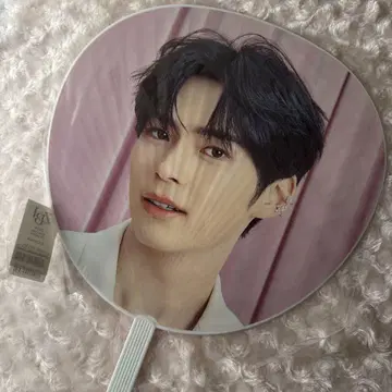 [ 새상품, 미개봉 ] zb1 한빈 팬콘 부채