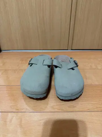 버켄스탁 보스턴 비건 카키 37