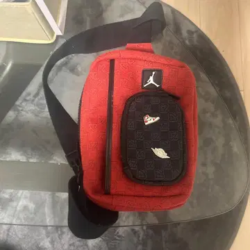 NIKE Jordan 23 모노그램 슬링백