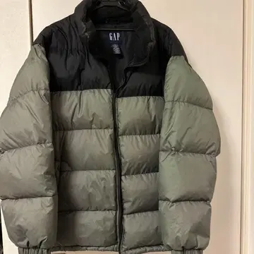 GAP 다운 자켓 M 사이즈