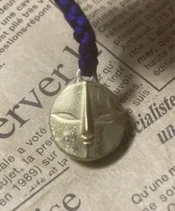 오카모토 타로 태양의 탑 부적 스트랩 키링 [ 무료배송 ]