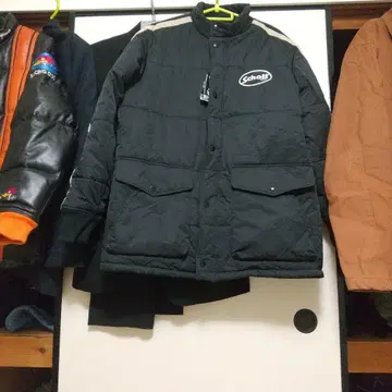 Schott 블랙 다운 자켓