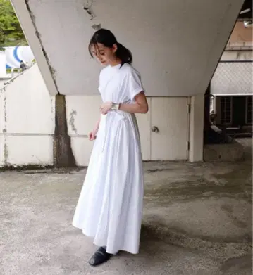 CLANE 백 프릴 원피스