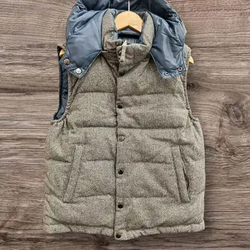 26C3 쉽스 SHIPS 다운 베스트 충전솜 베스트 후드 부착 리버서블