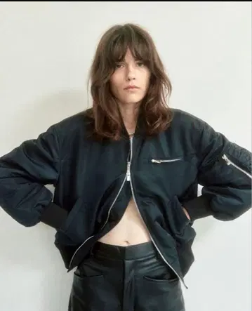 ZOE MA-1 blouson / black /
