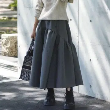 Bluelea 블루레아 Jacquard skirt 카키 자카드 스커트