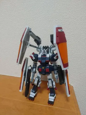 1/144 HG 풀 아머 건담 썬더볼트 완성품 동시 300엔 할인