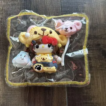고양이 캐릭터 스퀴즈