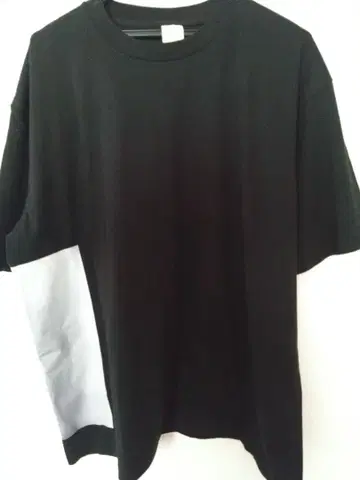 [ 새상품급 ] 진격의 거인 엘렌 예거 T셔츠