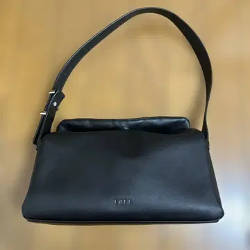 loti 벨트 소프트 가죽 BAG 블랙
