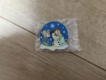 겨울왕국 안나 엘사 유년기 핀 배지