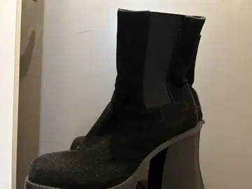 에모다 통굽 부츠 L