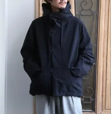 TEATORA Souvenir Hunter S/L BR-PLUS 블랙