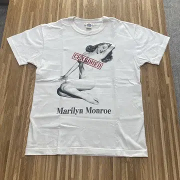 토이즈 맥코이 마릴린 몬로 T셔츠 S사이즈
