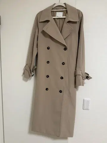 H&M 베이지 트렌치코트