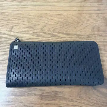 훌라 furla 펀칭 네이비 장지갑