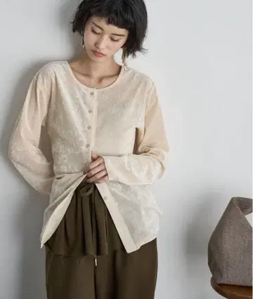 [ 새상품 ] THE YOn YEON 2WAY 벨로아 가디건 아이보리