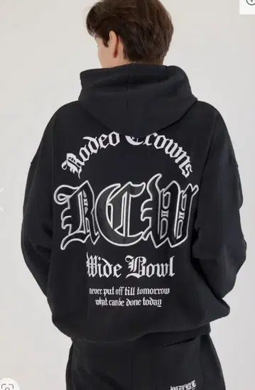 로데오 크라운 Blackletter 후디 BLACK