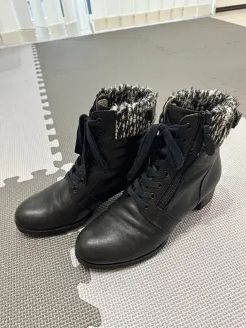 안드로진 androgyne 가죽 부츠